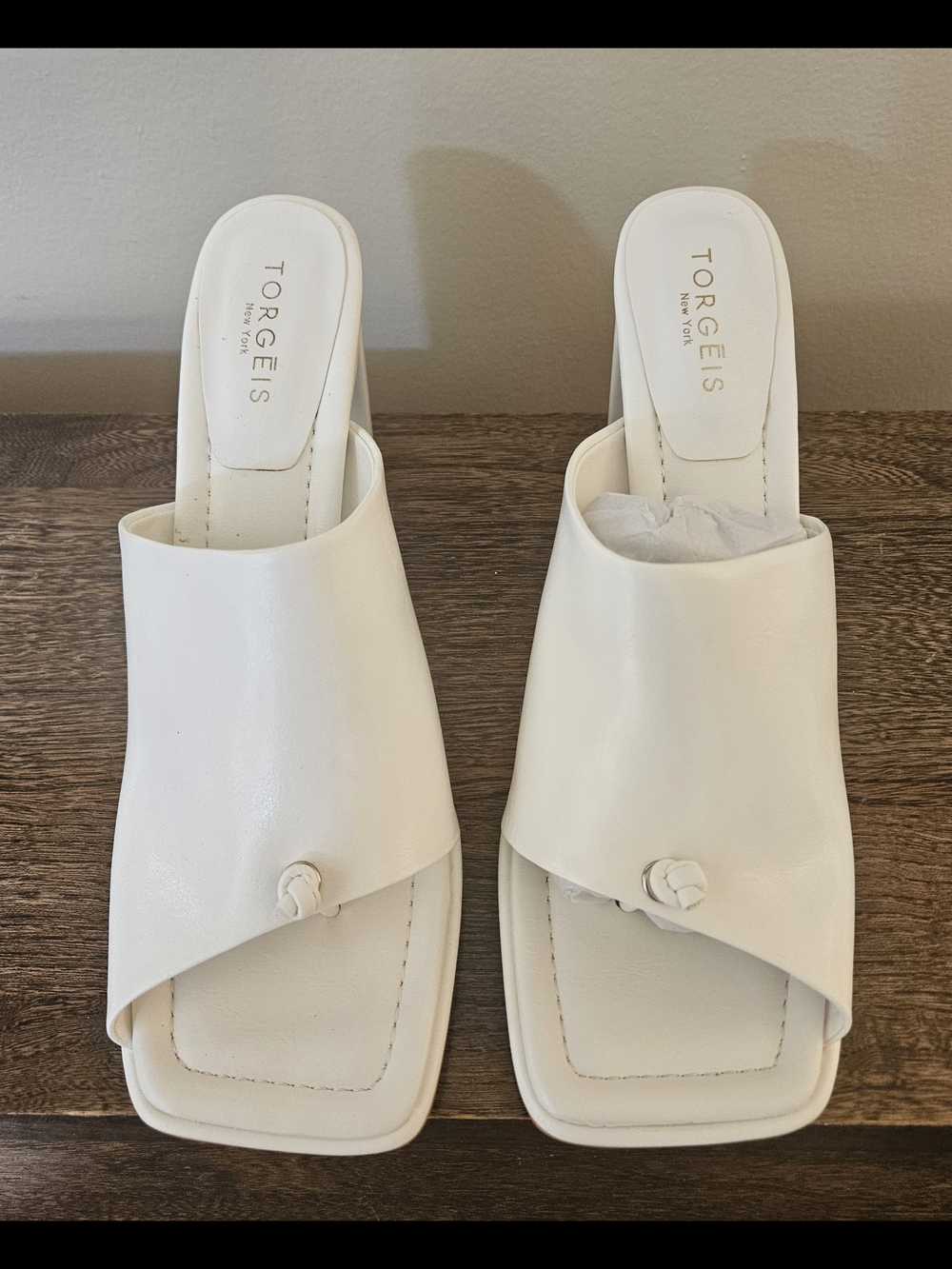 Torgeis White Leather Slide Sandals